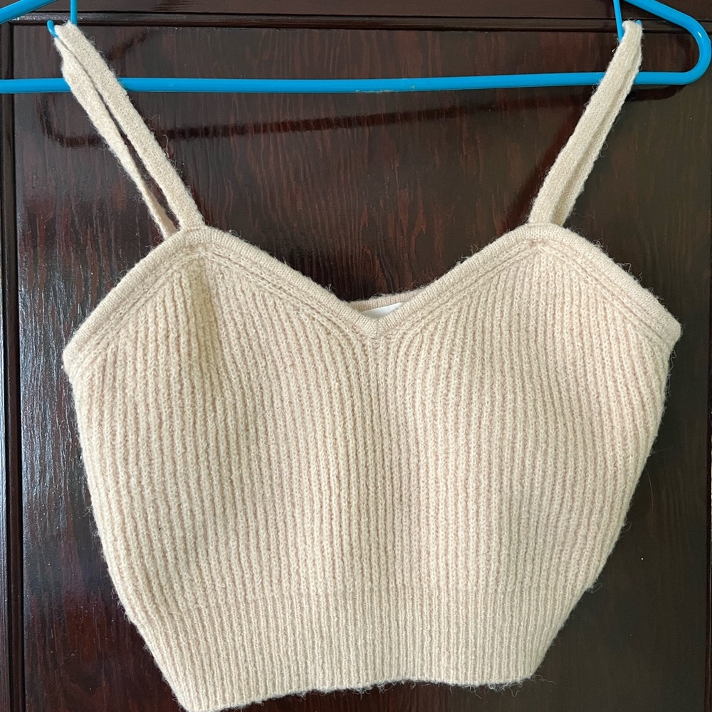 Active Usa Cream Ribbed Crop Top